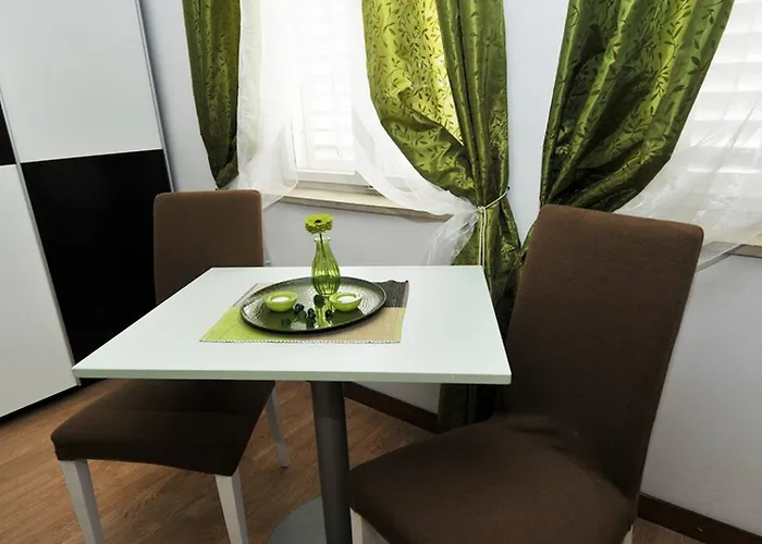 Katarina Guest house