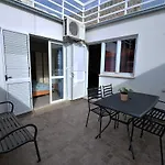 Katarina Guest house 3*